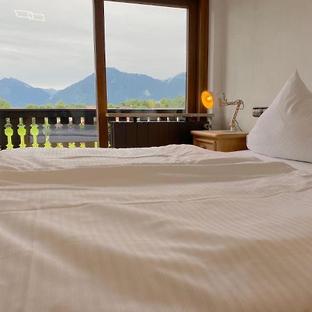 באד ווייסי Grosszuegige Ferienwohnung Am Tegernsee Mit Suedbalkon Und Wallbergblick מראה חיצוני תמונה